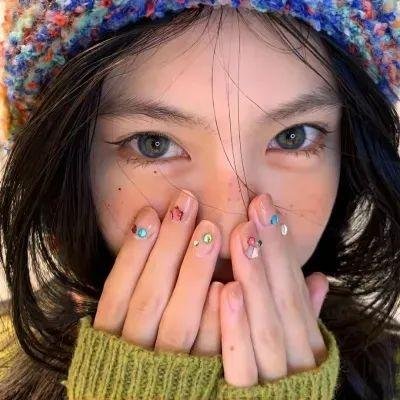 烛影危林